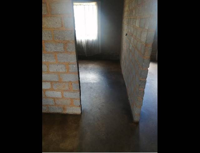 2 BEDROOM HOUSE FOR SALE IN PALM RIDGE